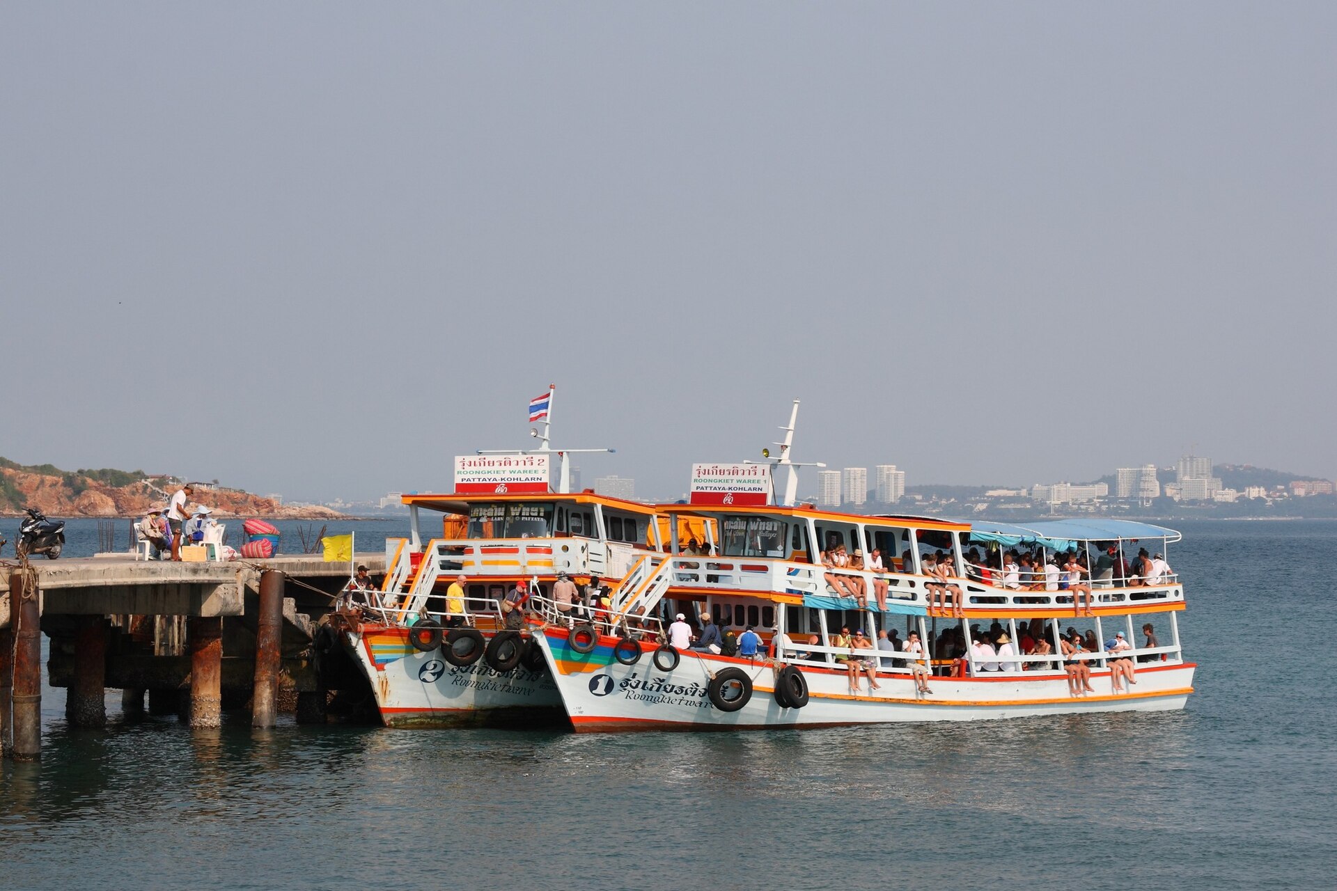 Pattaya-Koh Larn ferries