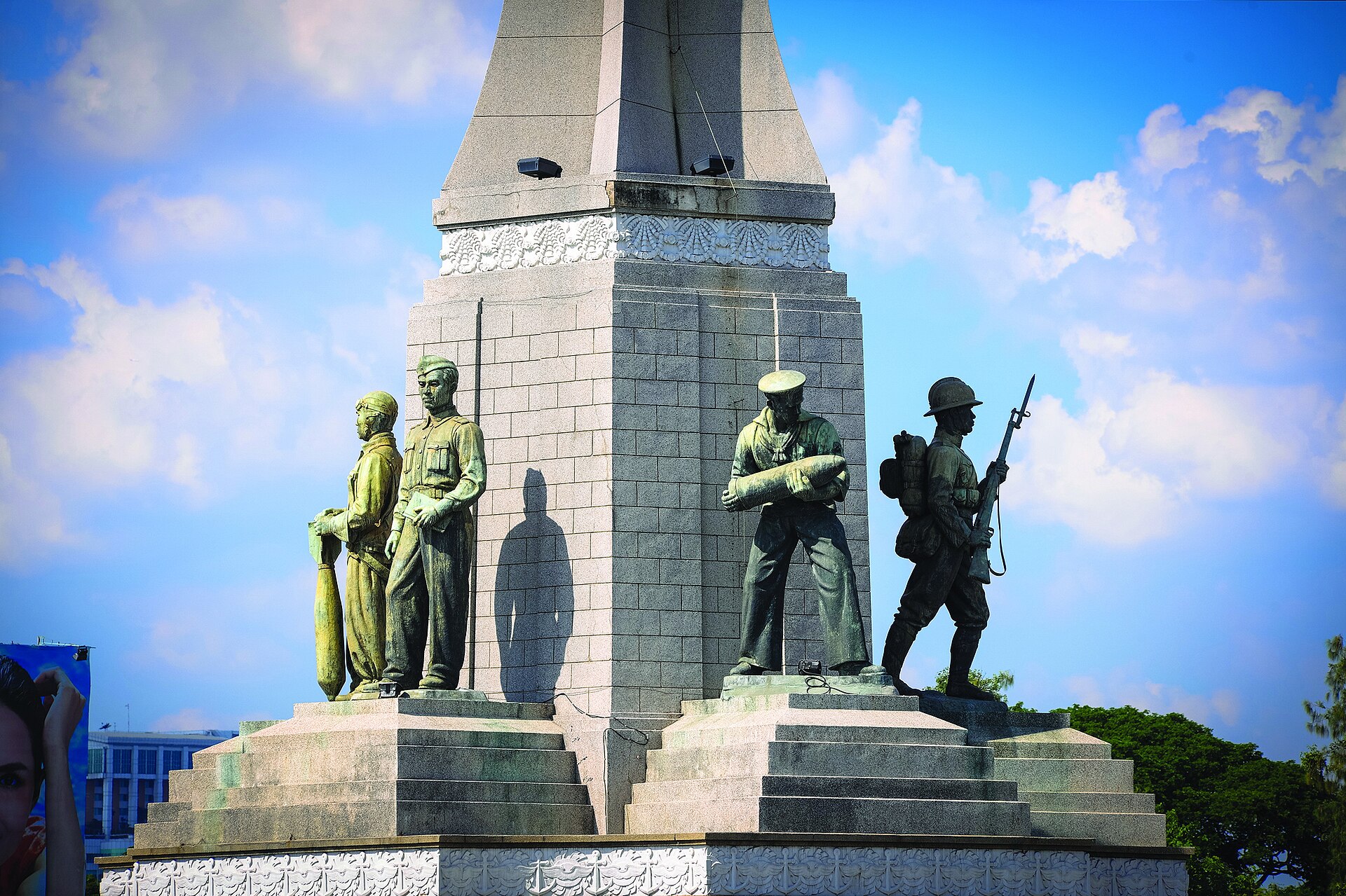 Victory Monument is situated in Ratchathewi district at the centre of Thailand Route 1, between Ratchawithi road and Phaya Thai road. It was constructed in order to commemorate the bravery of 59 officers and civilians who died during a dispute betwee