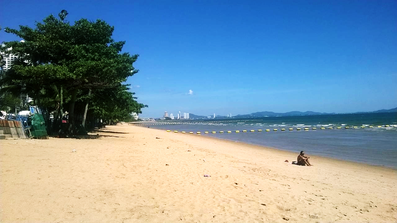 Jomtien Beach, near soi Welcome Jomtien