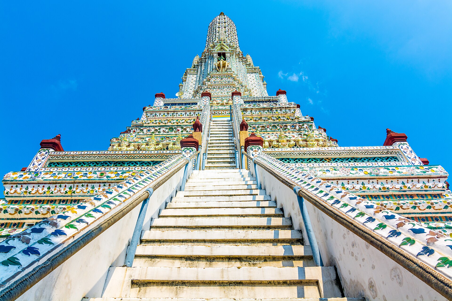 Wat Arun Ratchawararam Ratchawaramahawihan or Wat Arun is a Buddhist temple in Bangkok Yai district of Bangkok, Thailand