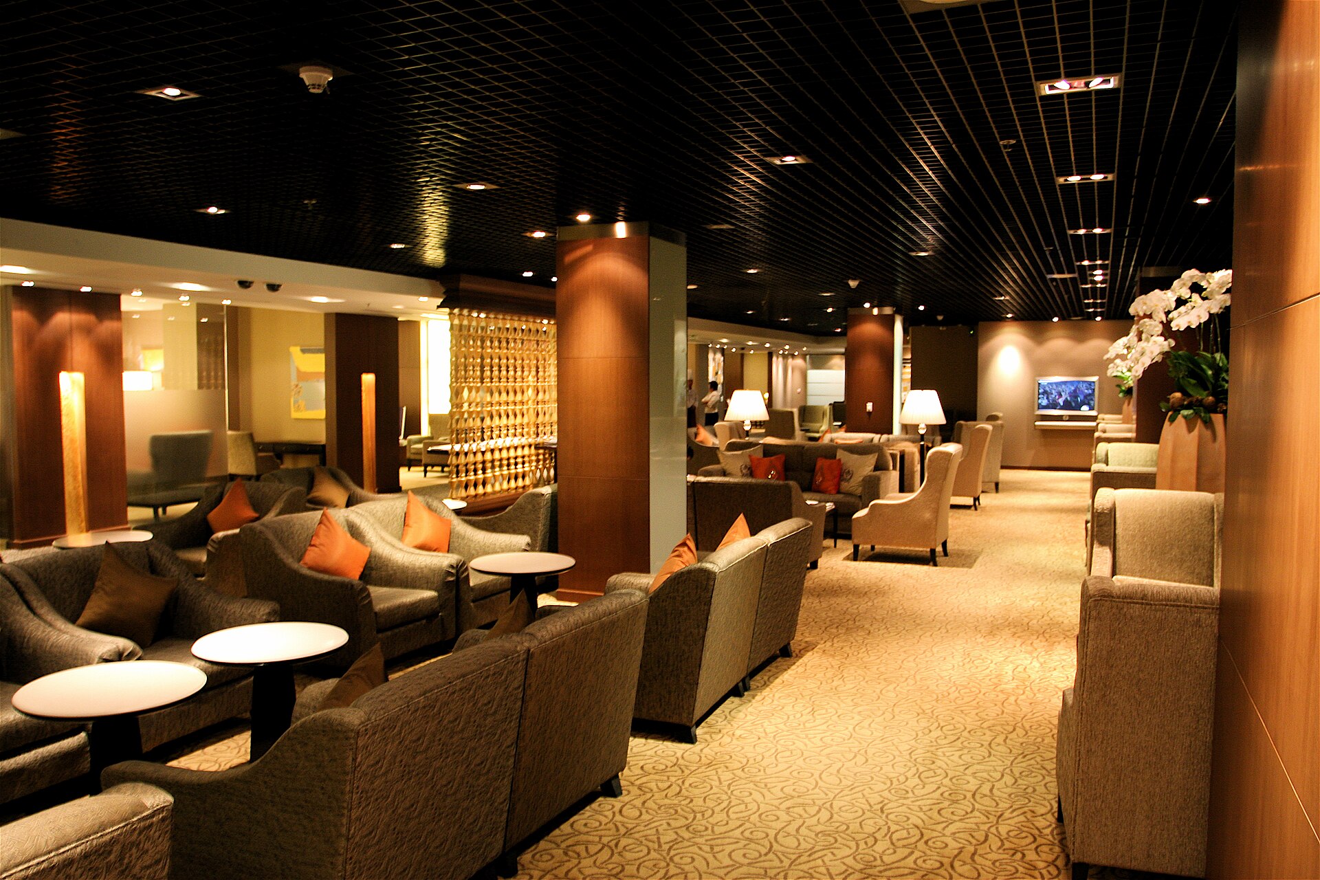 Thai Airways Royal First Lounge at Bangkok Suvarnabhumi Airport